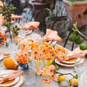 Forget that mediterranean vacation you've been dreaming about, because this tablescape is the only holiday you need 🏝️ Using tangelos, lemons, cumquats and hand-selected tangerine orchids, we brought the smells, vibrancy, and atmosphere of the Italian Coast to Sydney for @guess 🍊🍋 

Client: @guess
Floral Styling: @thegroundsfloralsbysilva
Styling: @jacquiivesstylist
Venue: @thegrounds // @thegroundsevents

#TheGroundsFloralsBySilva
